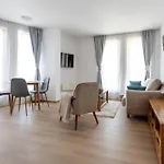 Light One Bed Flat Next To The Lift Appartement Bansko