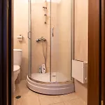 Light One Bed Flat Next To The Lift Appartement *