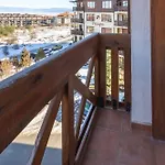 Light One Bed Flat Next To The Lift * Банско