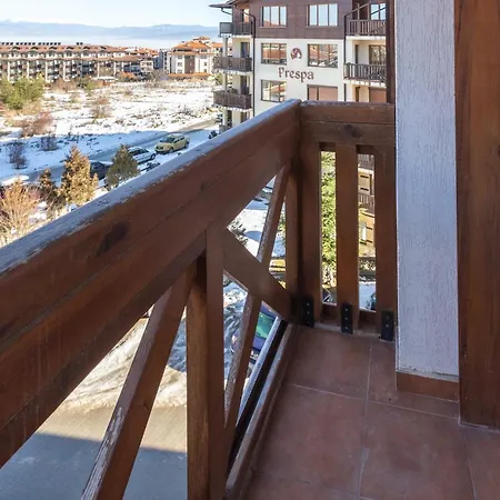 Light One Bed Flat Next To The Lift * Μπάνσκο