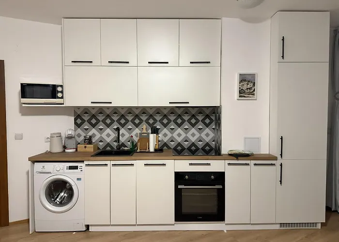 Light One Bed Flat Next To The Lift Apartman Banszko